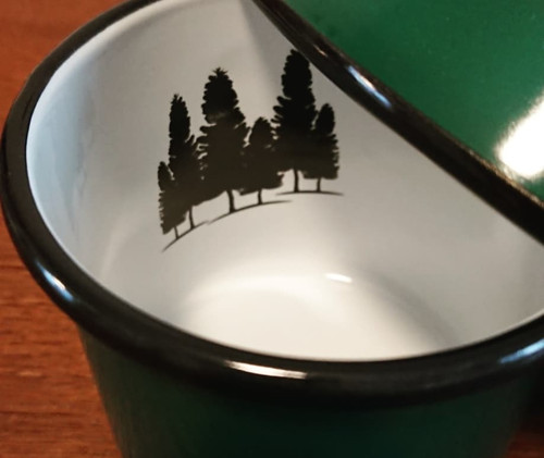 Plecháček a miska pro milovníky lesa